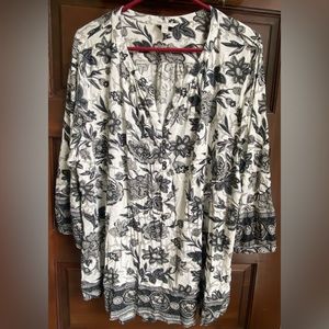 Lucky Brand plus top